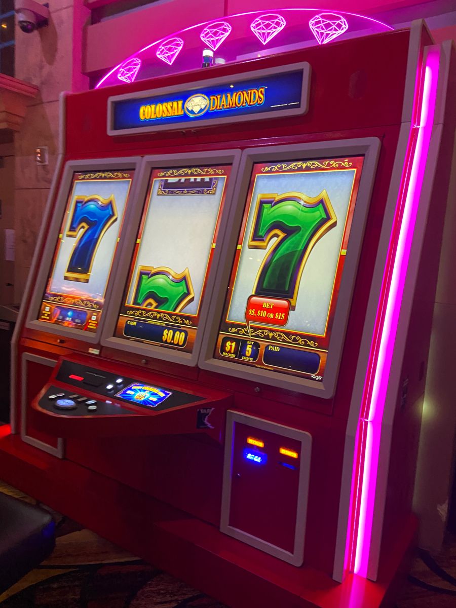 777PUB کیسینو میں سلاٹ کھیلنا شروع کریں۔